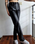 pantalon en similicuir noir pour femme